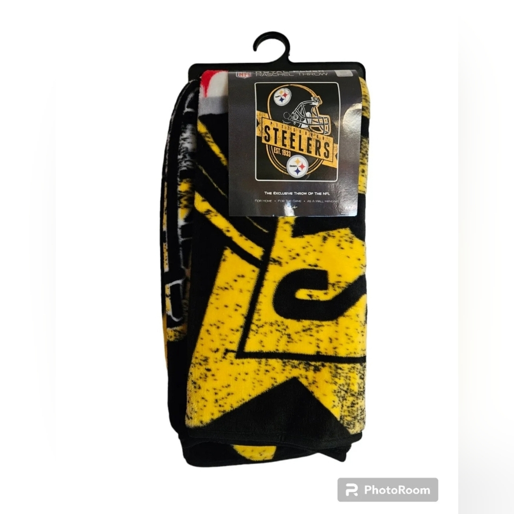 NEW NFL Pittsburgh Steelers Throw Blanket Plush 50 x 60 Wall Hanging Grand Stand
